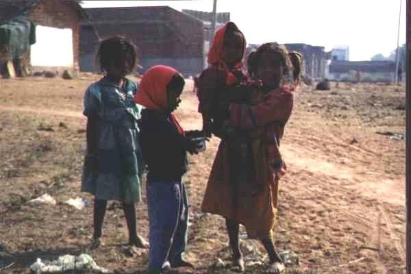Children of India and Nepal, 2000
