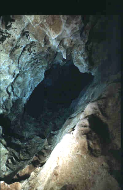 The vertical slit in Vortex Springs at 120 feet